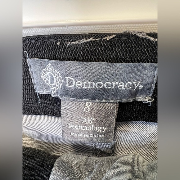 Democracy Ab Technology gray stone wash jeans denim size 8 ankle, stretch slim - Picture 2 of 9